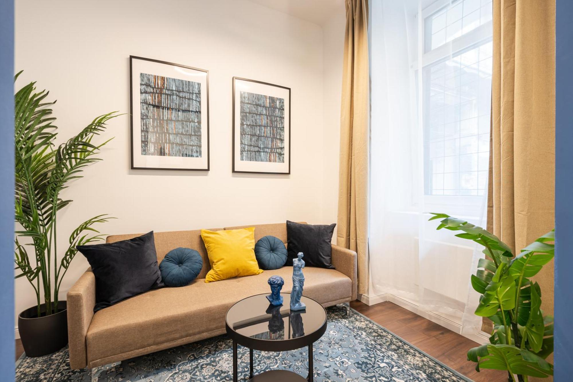 R10- Boutique Apartments, Best Location. By Bqa Budapest Exterior foto