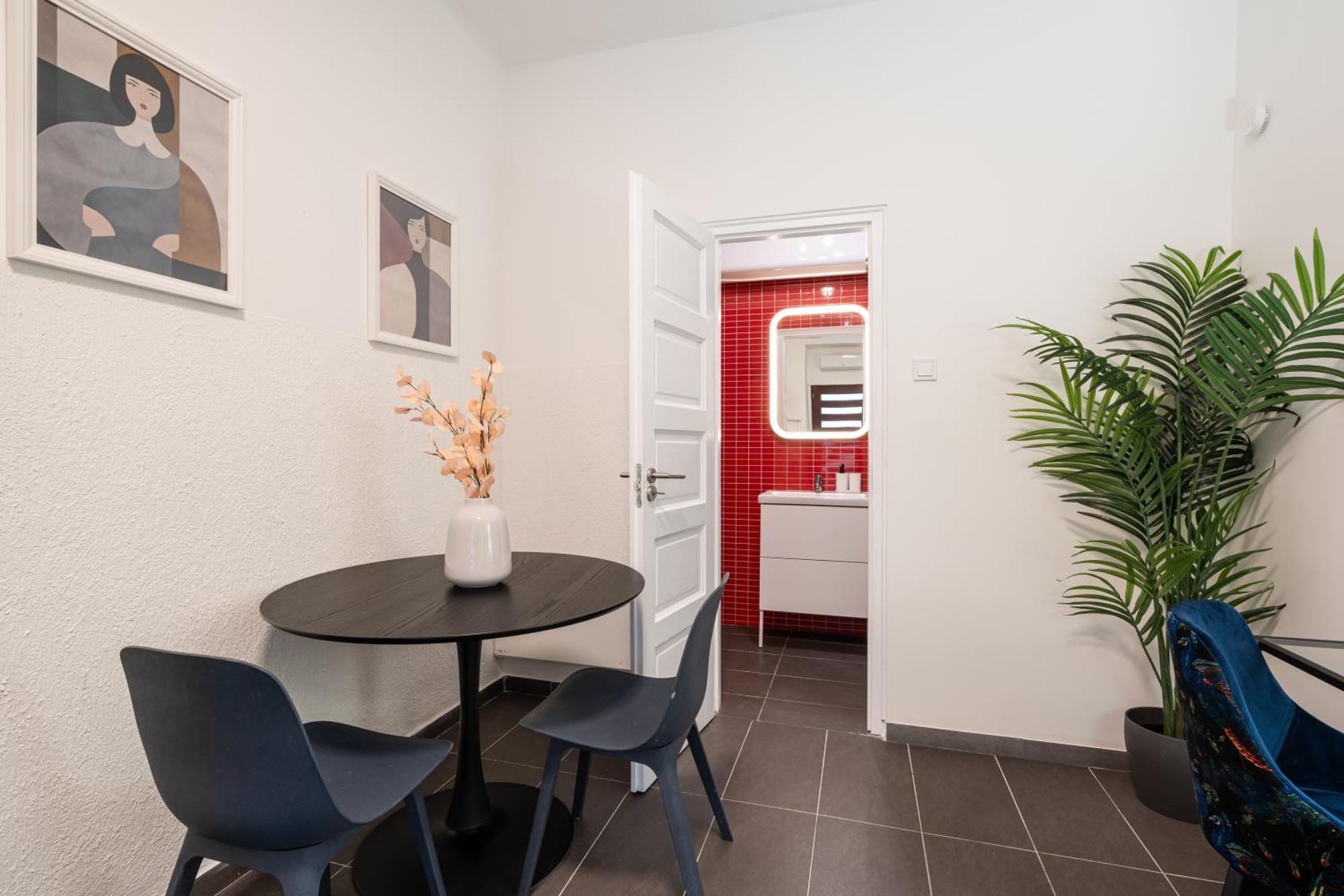 R10- Boutique Apartments, Best Location. By Bqa Budapest Exterior foto